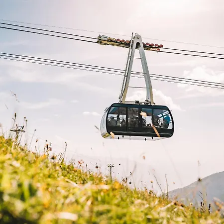 ホテル Les Sources Des Alpes