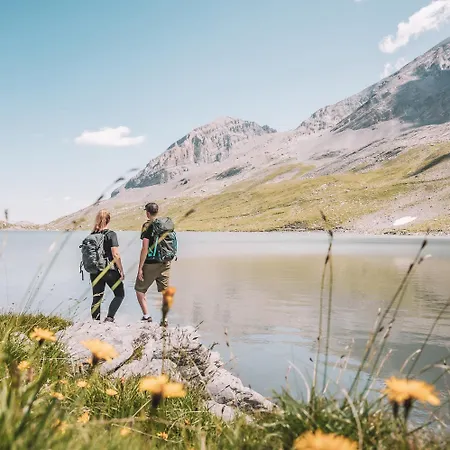 ホテル Les Sources Des Alpes 4*