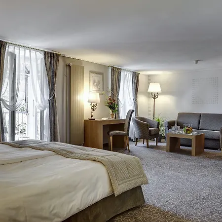 Les Sources Des Alpes ホテル ロイカーバード