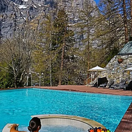 Ξενοδοχείο Les Sources Des Alpes 4*