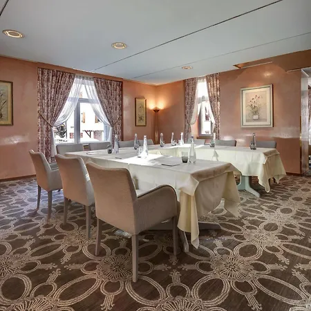 Les Sources Des Alpes Hotel 4*