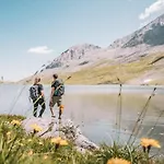 Hotel Les Sources Des Alpes 4*