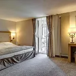 Les Sources Des Alpes Hotel 4*